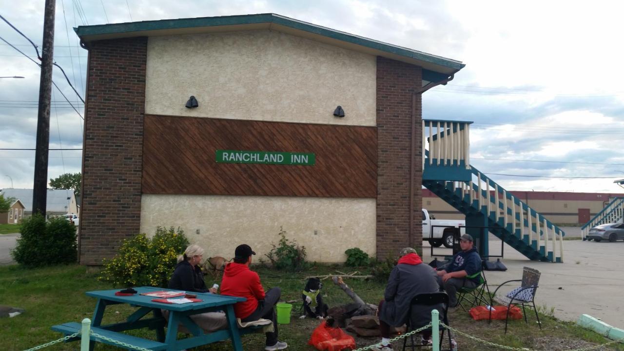 Nanton Ranchland Inn מראה חיצוני תמונה
