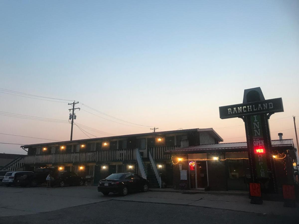 Nanton Ranchland Inn מראה חיצוני תמונה