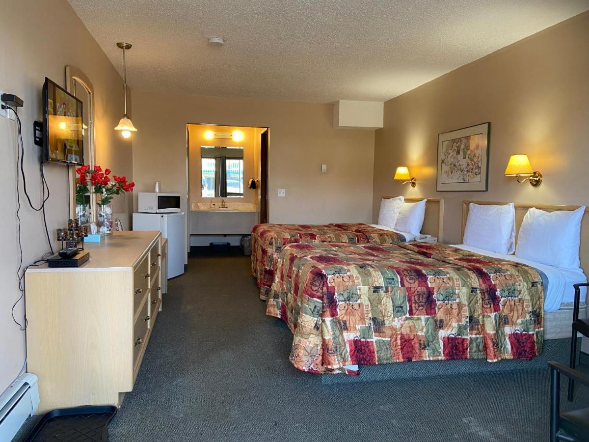 Nanton Ranchland Inn מראה חיצוני תמונה